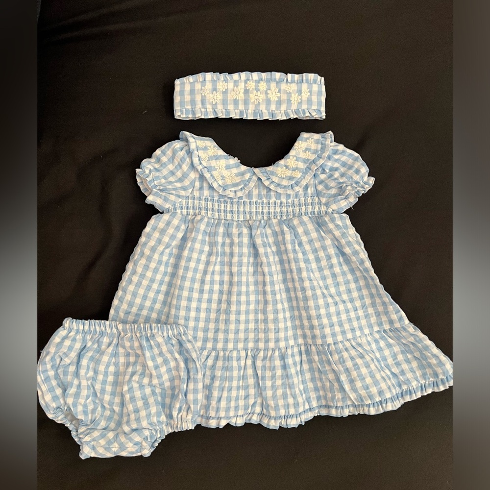 Baby girl blue dress. Size 0-3 months